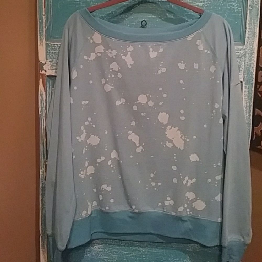 Nike drifit workout shirt